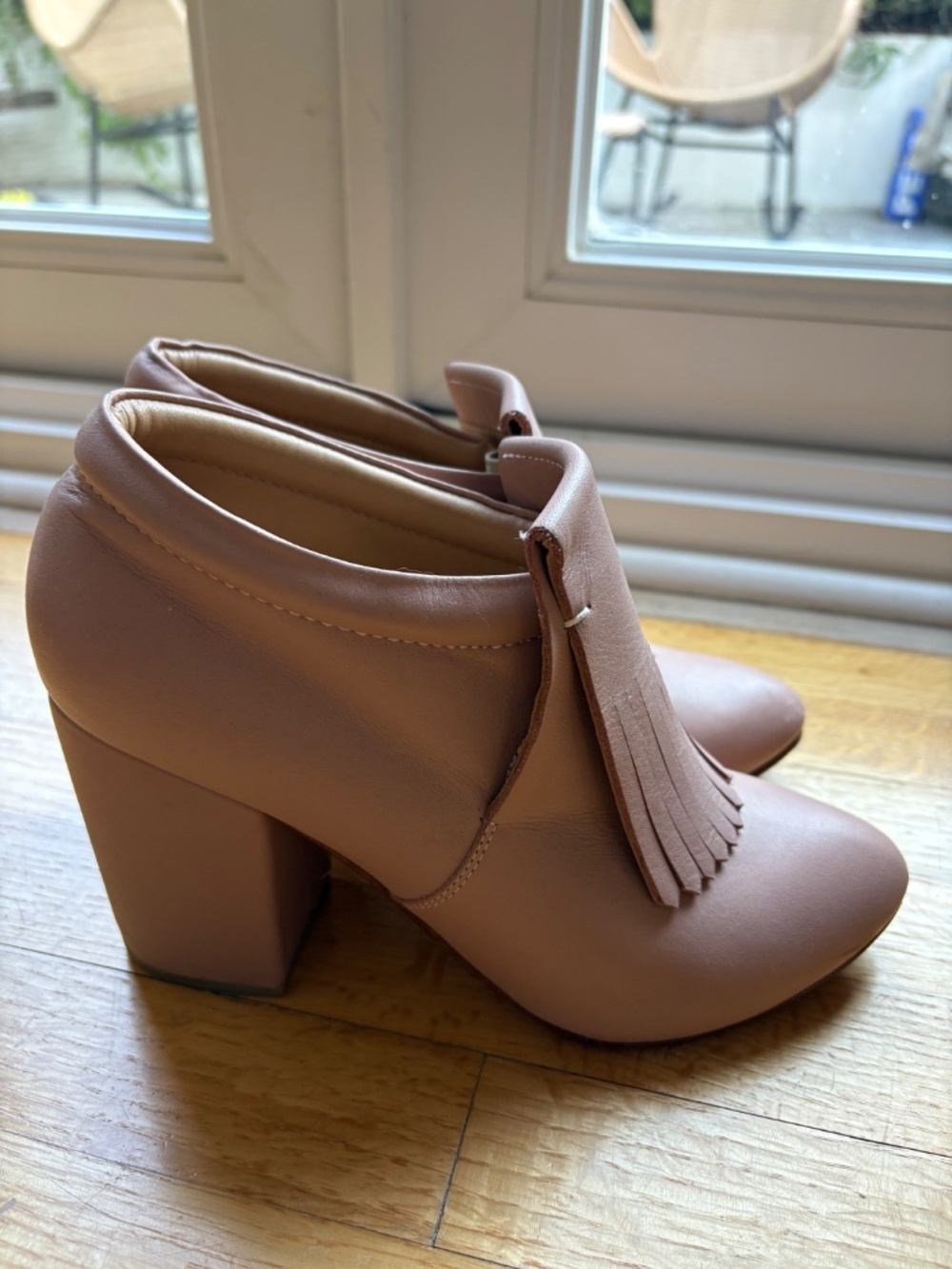 A Detacher booties - Picture 2 of 7